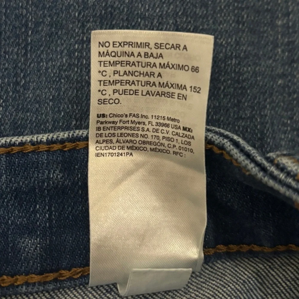 👖 Chico’s High Rise Wide Leg Crop Jeans | Size 1.5 (US 10) 👖
